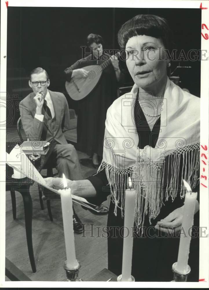 1984 Bettye Fitzpatrick in "Anna Akhmatova", Alley Theatre, Houston - Historic Images