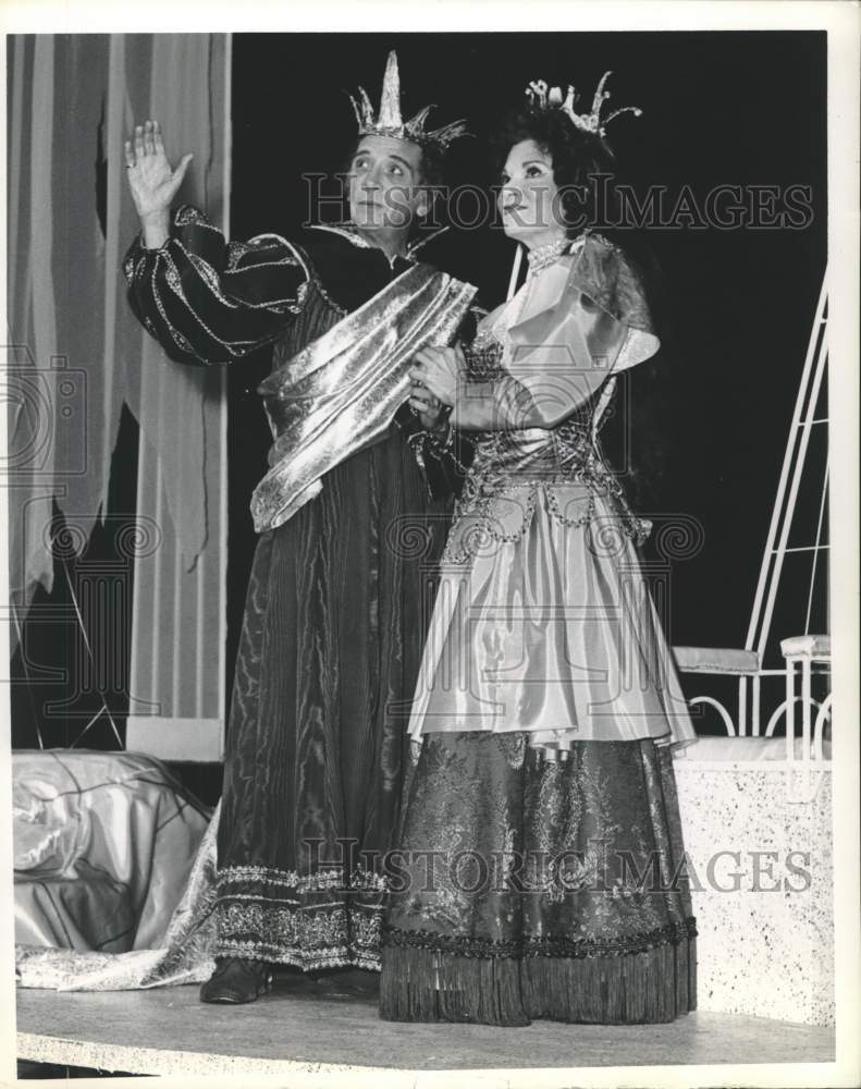 1974 Press Photo Scene from &quot;A Midsummer Night&#39;s Dream&quot; at Houston&#39;s Alley - Historic Images