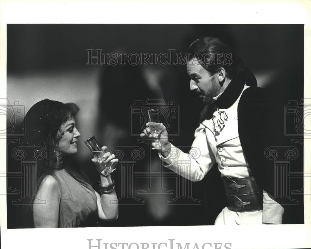 1990 Press Photo Valerie Masterson and Dominique Visse of Houston Grand Opera - Historic Images