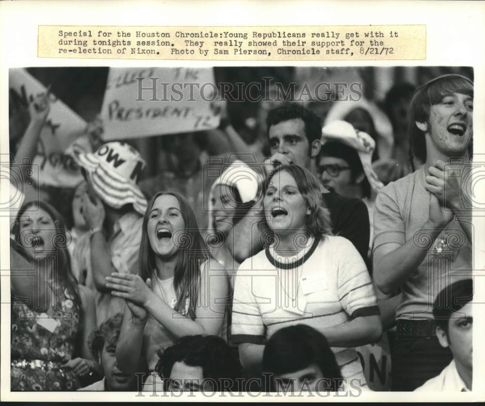 1972 Young Republicans cheer for Nixon - GOP Convention in Miami - Historic Images