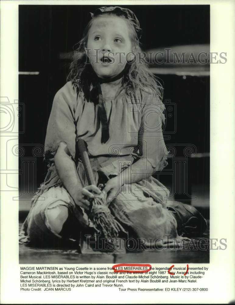 2001 Press Photo Maggie Martinsen in scene from &quot;Les Miserables&quot; - Historic Images