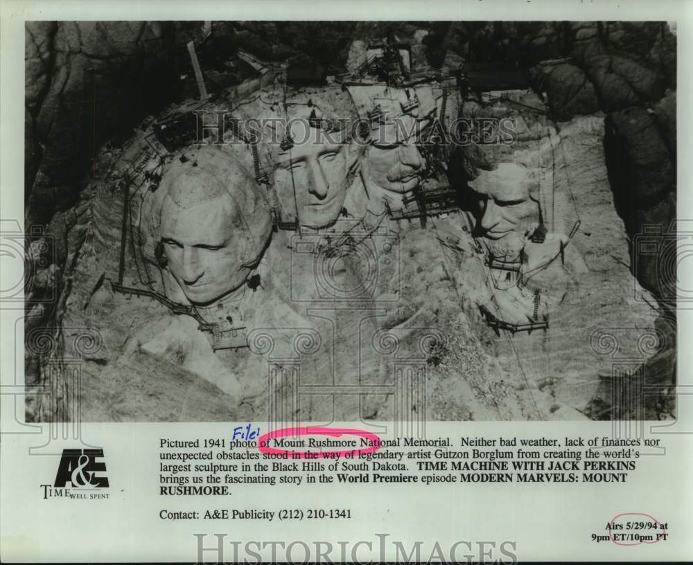 1941 Press Photo Mount Rushmore National Memorial under construction in SD - Historic Images