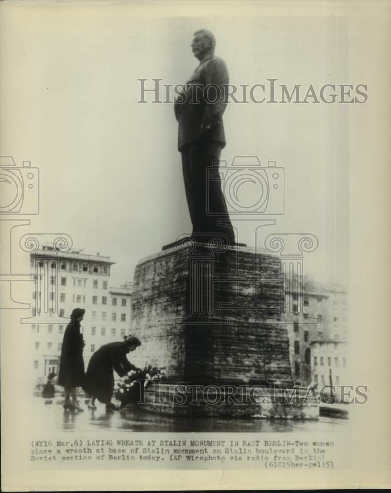 1953 Women place wreath at Stalin monument in East Berlin, Germany-Historic Images