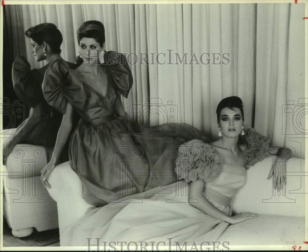 1983 Press Photo Models in Fashion Gowns Designed by Lillie Rubin - Historic Images