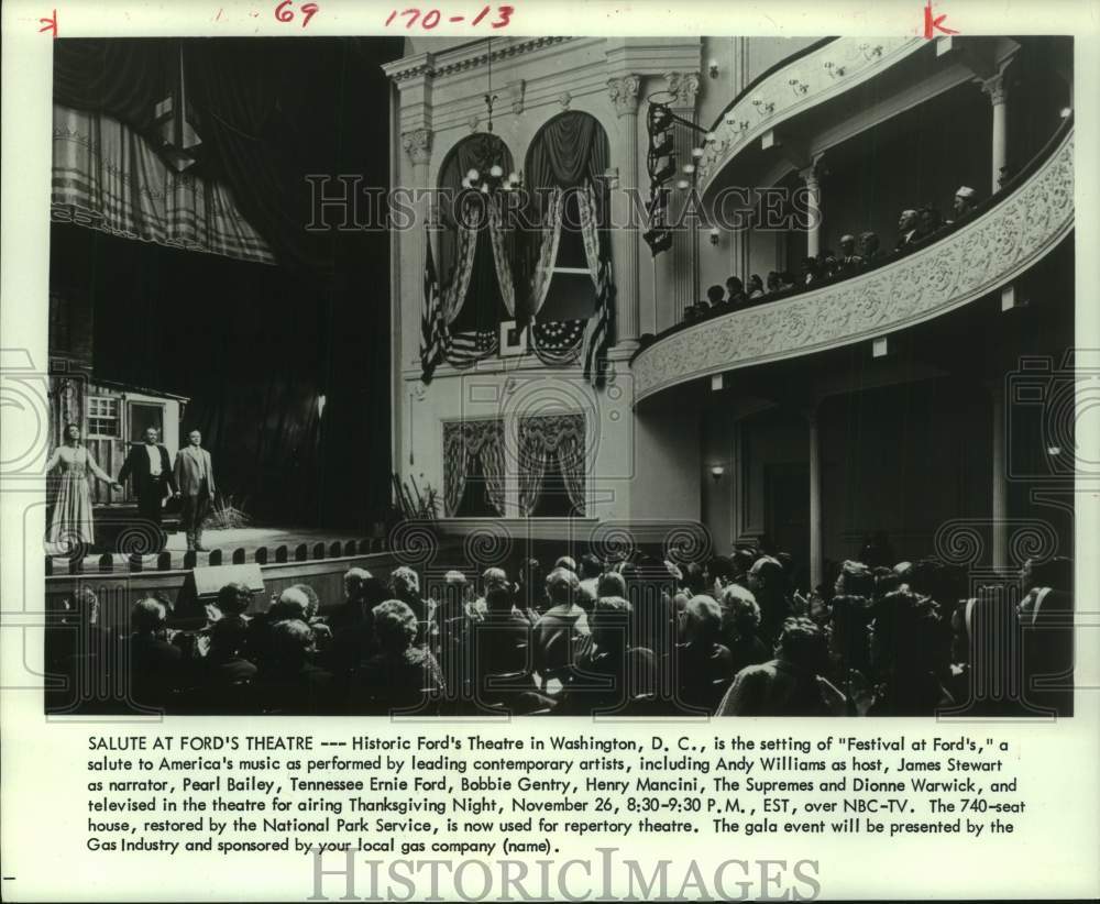 1975 Press Photo Music festival at Ford's Theatre in D.C. - Salute to America - Historic Images