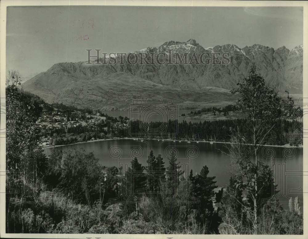 1961 Lake Wakatipu &amp; Remarkables mountain range - New Zealand-Historic Images