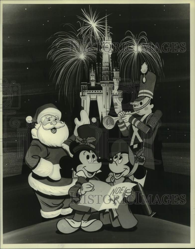 1984 Press Photo Animation of Mickey &amp; Minnie Mouse in Disney&#39;s Christmas Parade - Historic Images