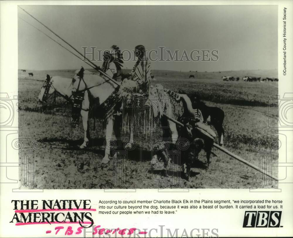 1994 Press Photo On horses in scene from "The Native Americans" - hcx44987 - Historic Images