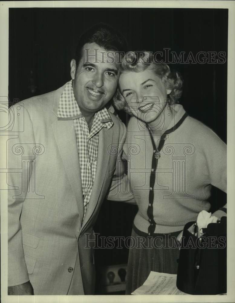 1954 Press Photo Tennessee Ernie Ford &amp; Helen O&#39;Connell in new CBS radio series - Historic Images