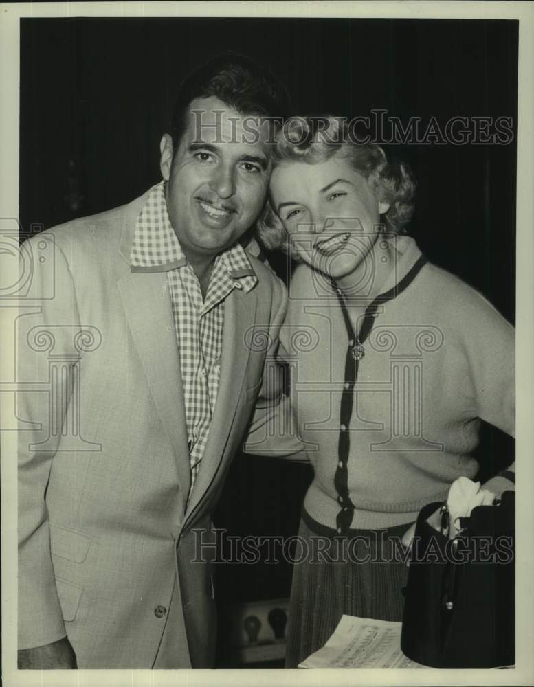 1954 Press Photo Tennessee Ernie Ford & Helen O'Connell in new CBS radio series - Historic Images