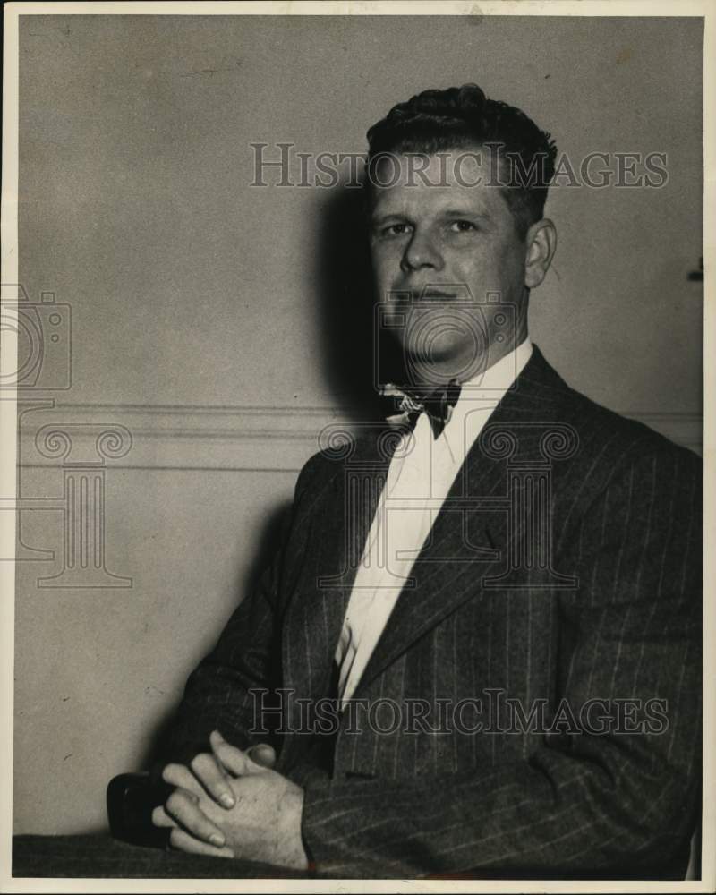 1949 Press Photo George R. Traylor, Second National Bank Executive - hcx47376 - Historic Images