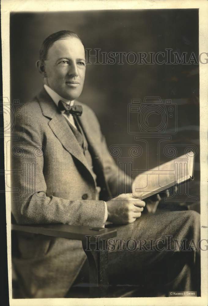 1933 Press Photo Francis Bowes, Secretary of State under Franklin D. Roosevelt - Historic Images