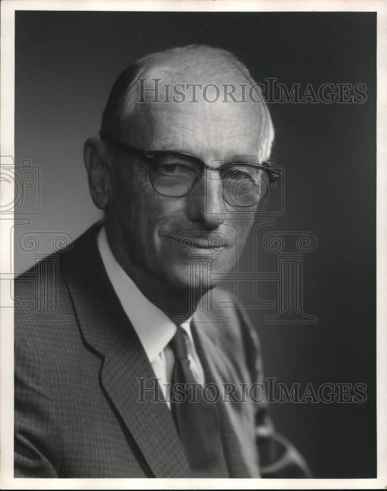 1968 Press Photo Architect Roy W. Leibsle of Houston, Texas. - hcx52986- Historic Images