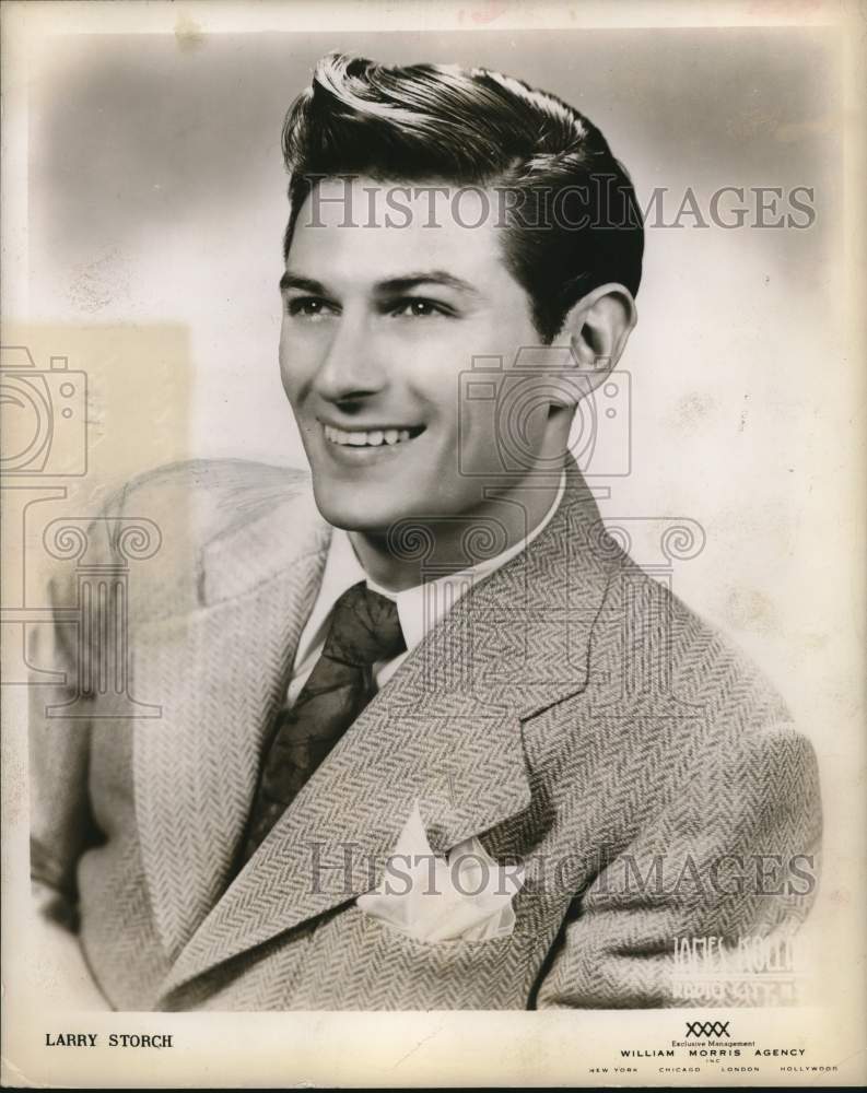 1954 Press Photo Larry Storch, stage, radio and television star. - hcx52993 - Historic Images