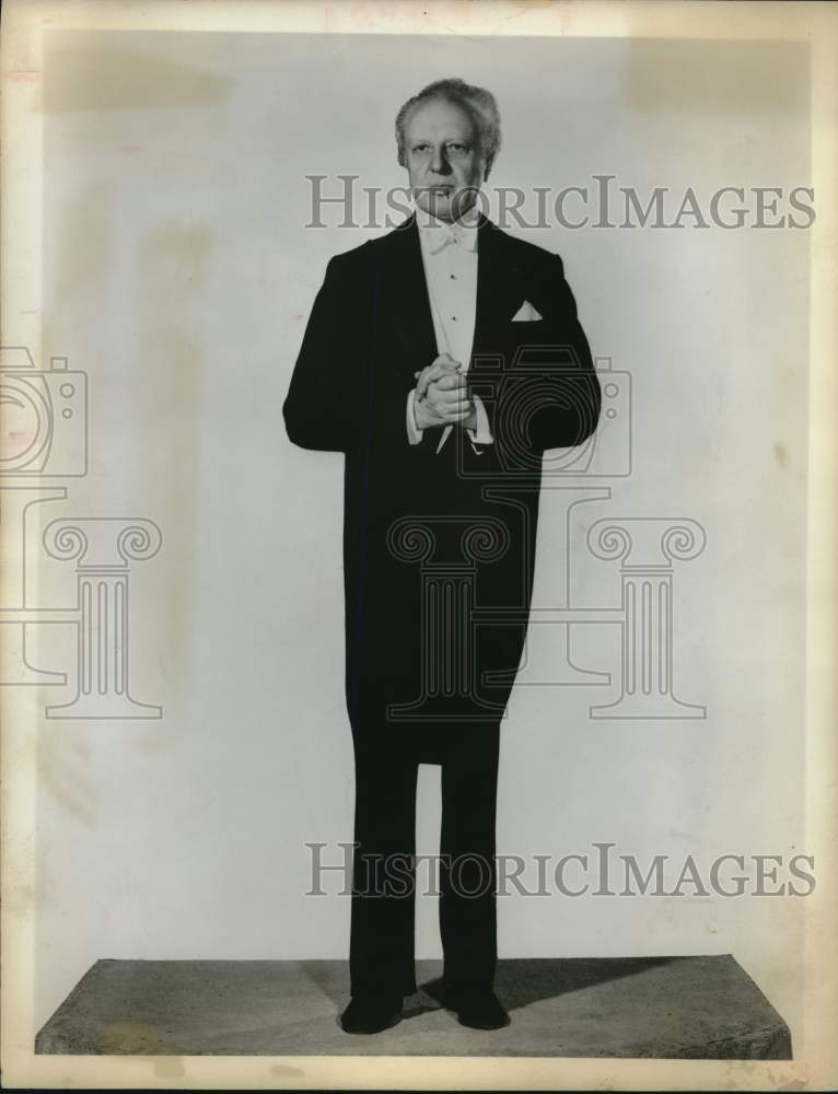 1958 Press Photo Symphony conductor Leopold Stokowski. - hcx52999- Historic Images