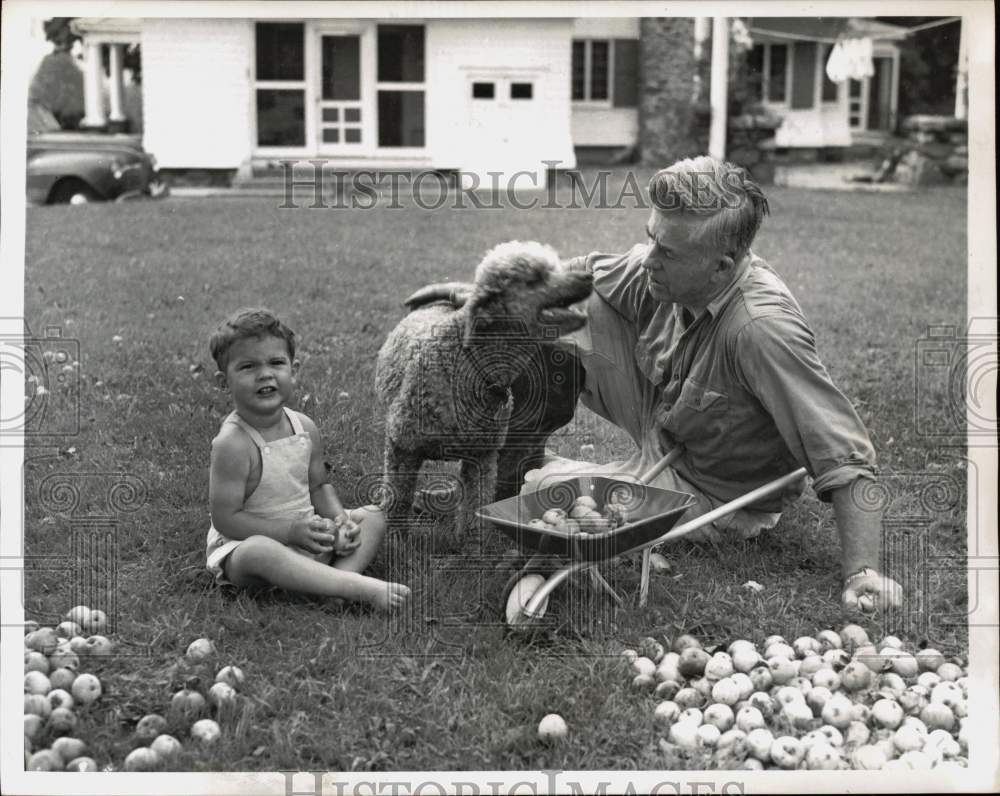 1950 Press Photo Henry Wallace, grandson and dog at South Salem, New York farm- Historic Images