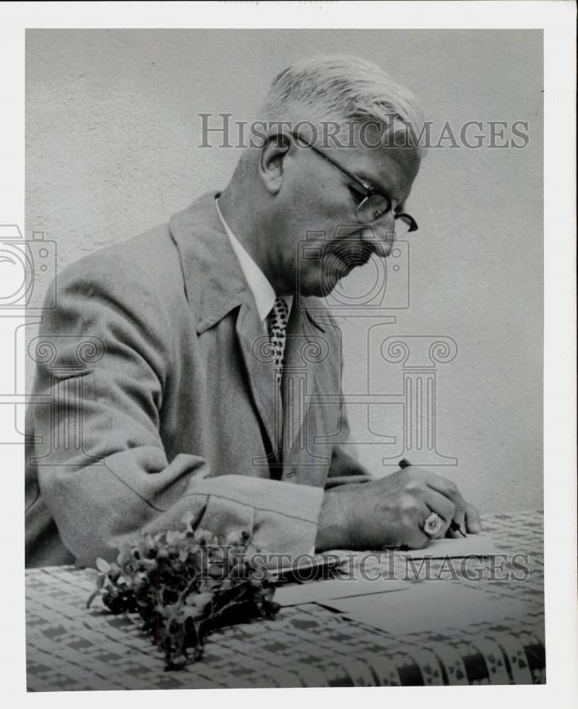1959 Press Photo Dr. Kurt Von Schuschnnig, University of St. Louis Professor- Historic Images