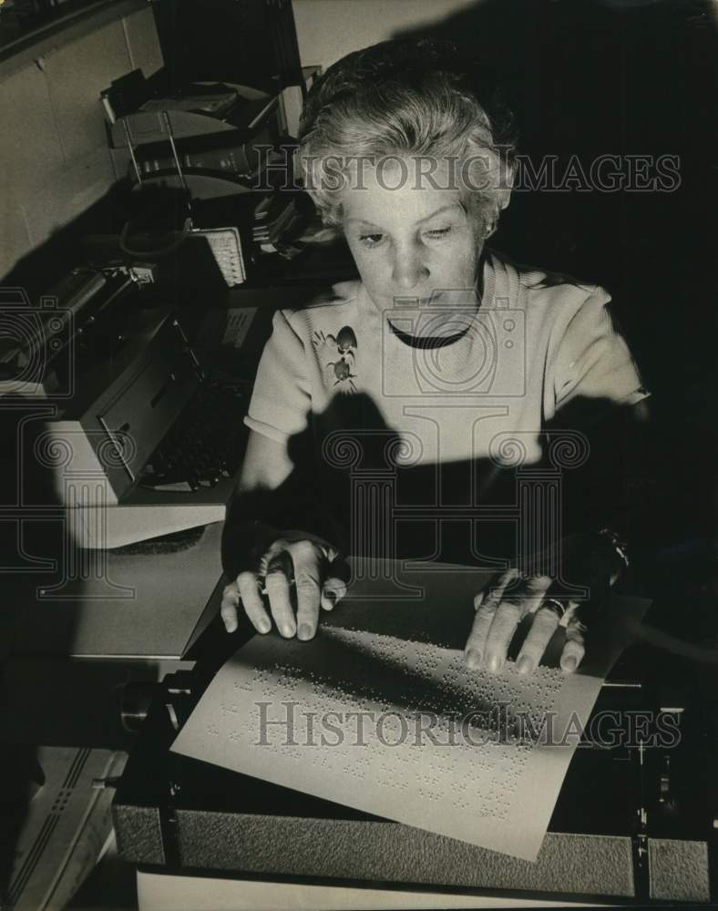 1968 Press Photo Mrs. Margaret "reads" in Braille Book section. - hpa00713 - Historic Images