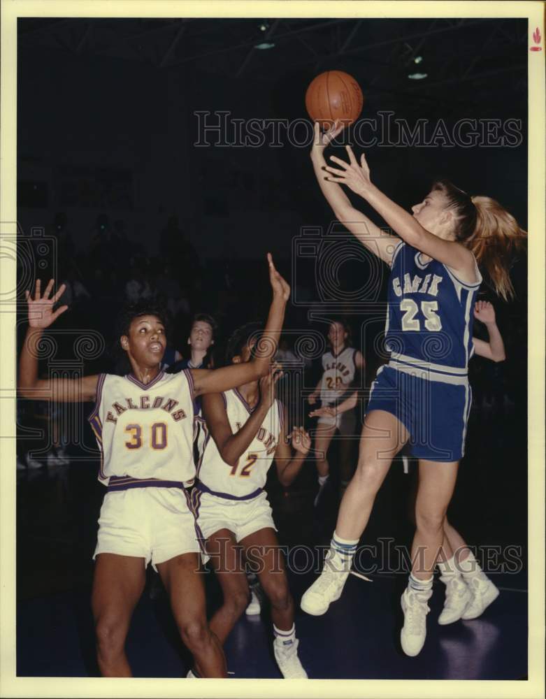 1990 Press Photo Jersey Village vs Cy-Creek girls' basketball game action. - Historic Images