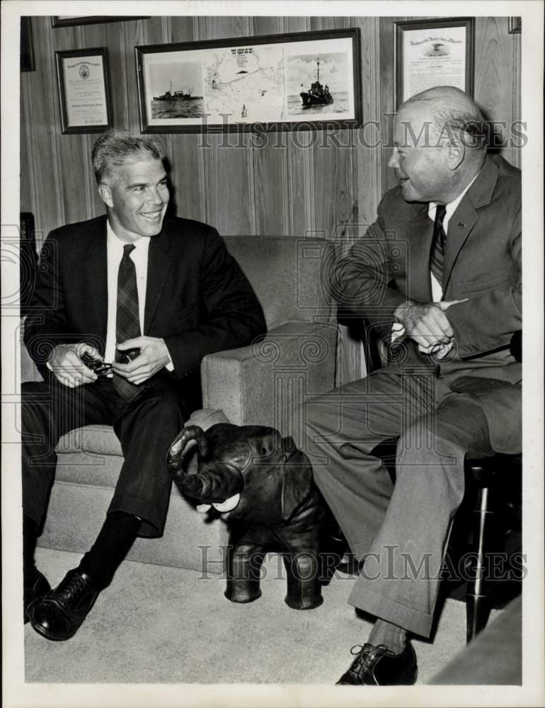 1963 Press Photo Senator Peter Dominick confers Mr. Fay on Kennedy politics. - Historic Images