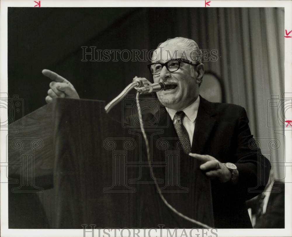 1970 Press Photo Representative John Dent speaks at labor union convention, TX.- Historic Images