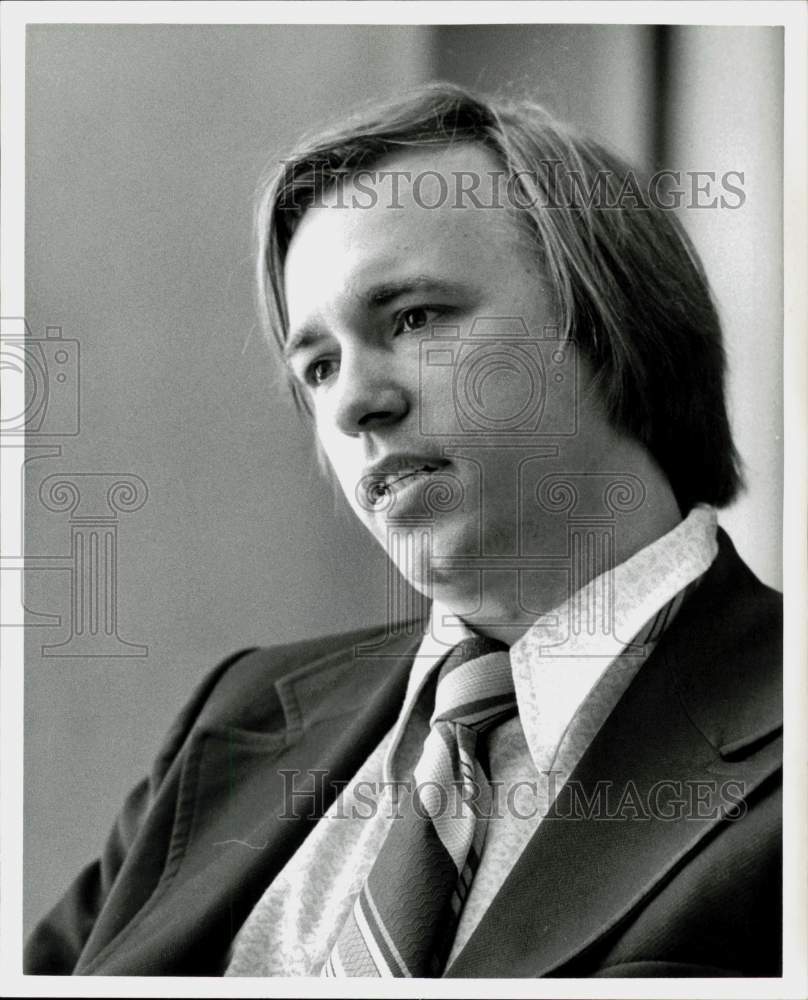 1973 Press Photo Comics collector Earl Blair - hpa62840- Historic Images