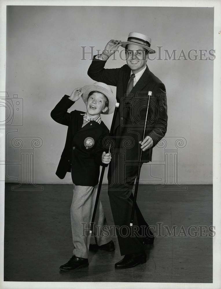 1958 Press Photo Johnny Desmond and Eddie Hodges appear on &quot;Your Hit Parade.&quot;- Historic Images