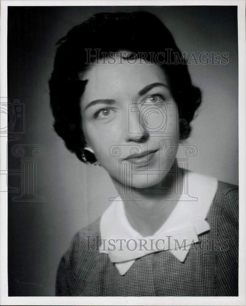 1959 Press Photo Barbara Zeches, Post staffer in the Editorial Department- Historic Images