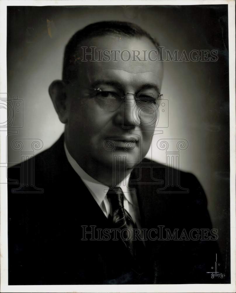 1947 Press Photo Roy Cox - hpa65379- Historic Images