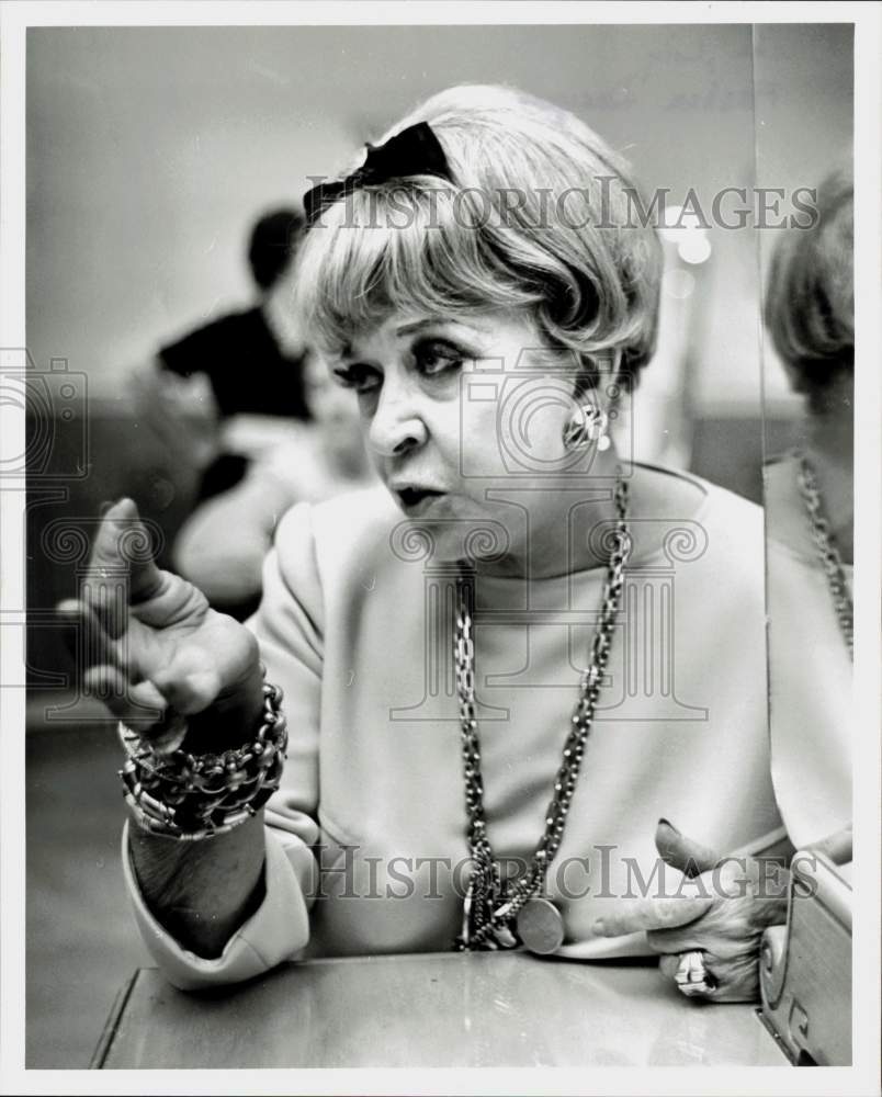 1968 Press Photo Lily Dache, Fashion Designer - hpa66941- Historic Images