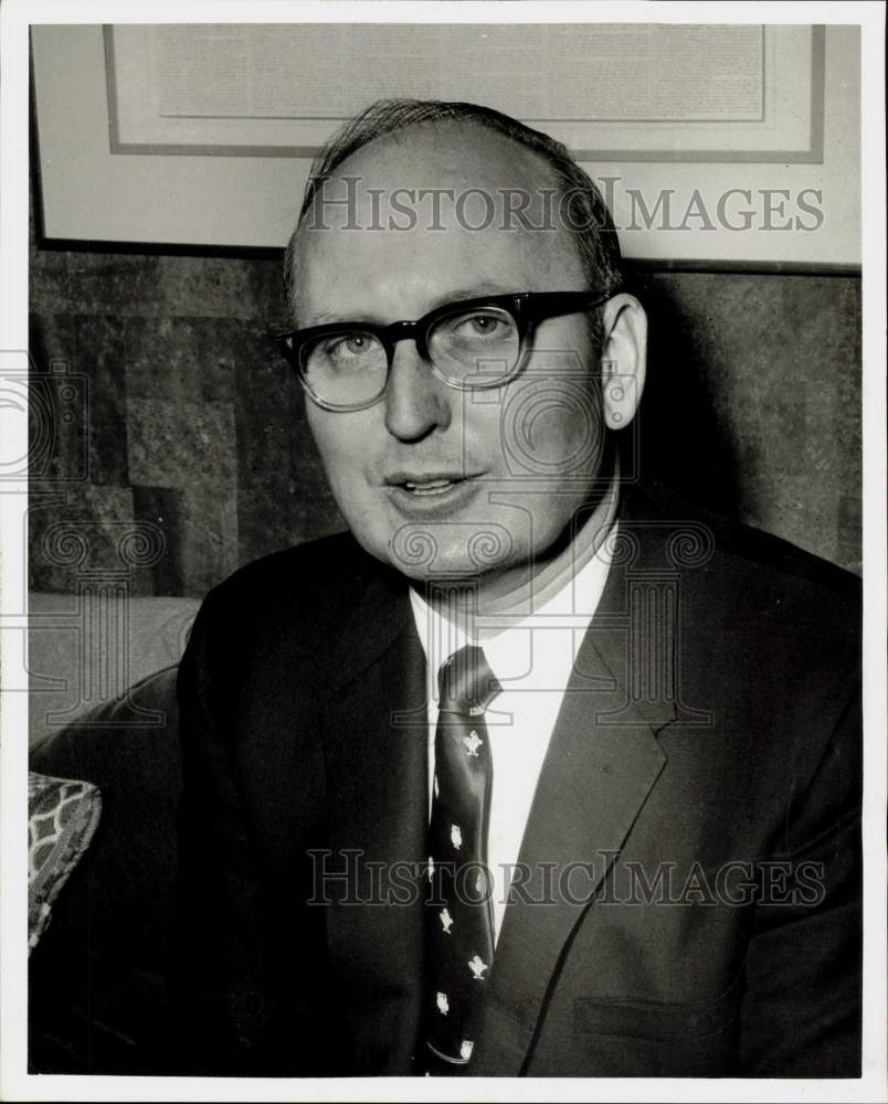 1971 Press Photo David C. Garrett, Senior Vice President of Delta Airlines- Historic Images