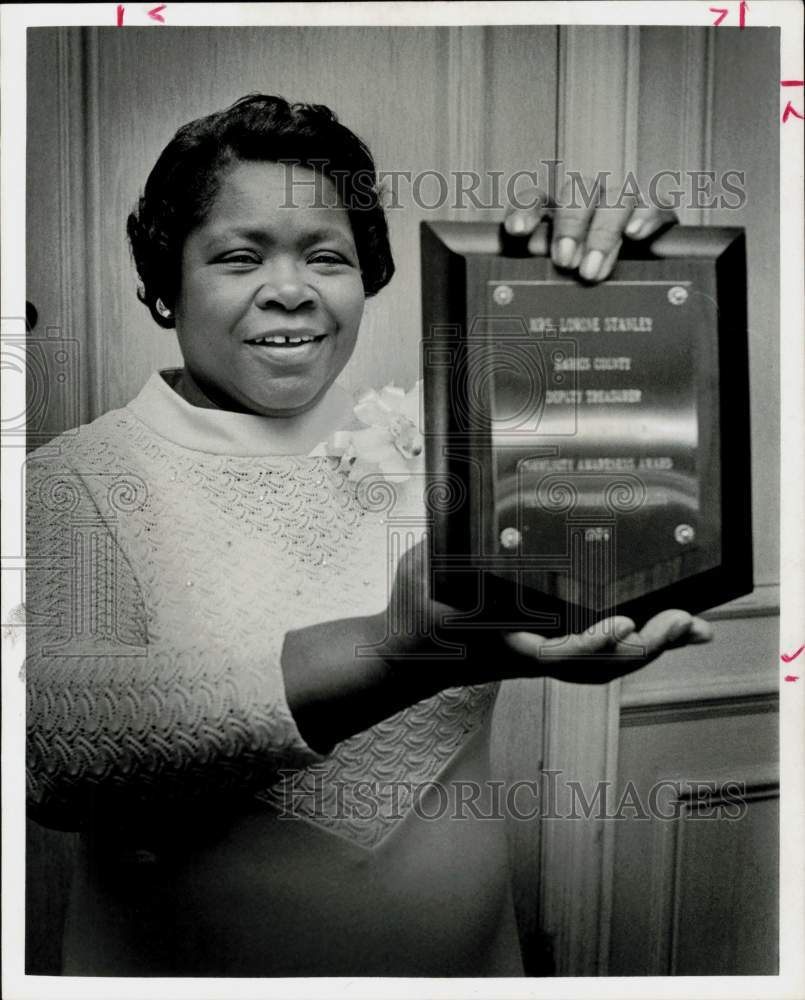 1974 Press Photo Lorine Stanley is honored by Texas Southern University.- Historic Images