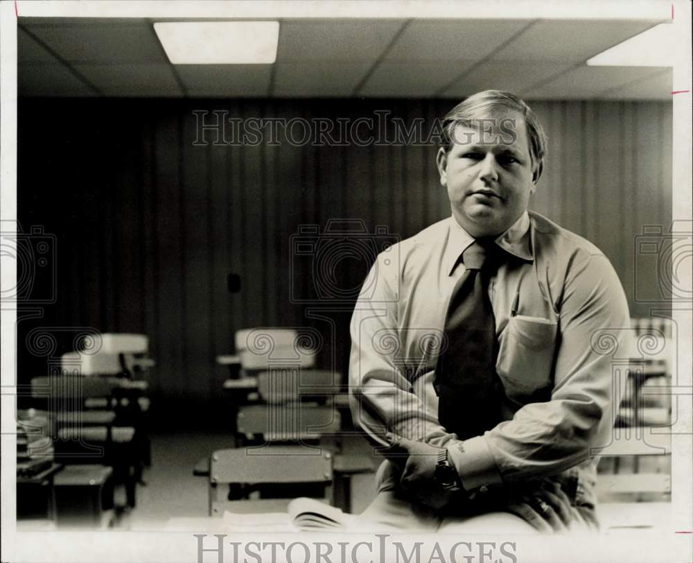 1972 Press Photo Special assignments teacher Andy McGlothlin, Texas - hpa70606- Historic Images