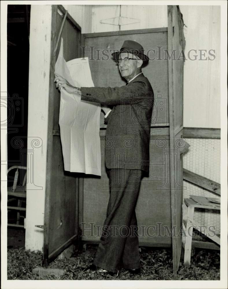 1962 Press Photo Herb Mitchell, Harris County Democratic committee member- Historic Images