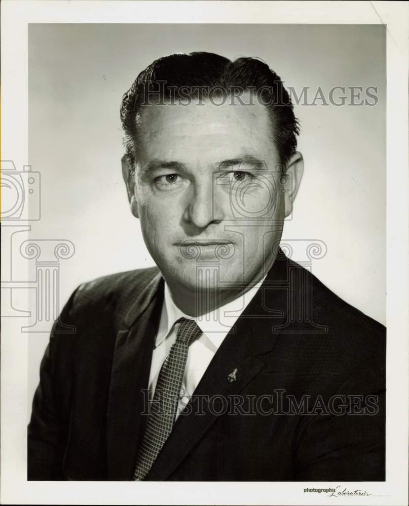 1961 Press Photo J.D. Hines, Old National Life Insurance Company Vice President.- Historic Images