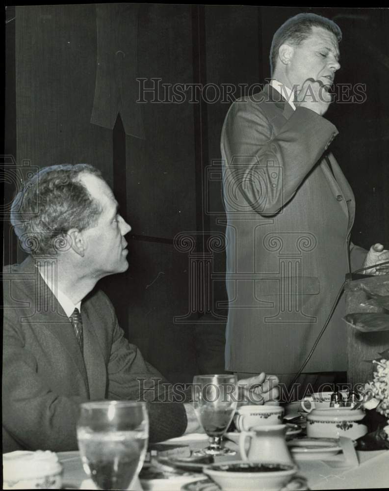 1959 Press Photo Thruston Morton and Thad Hutcheson at Rice Hotel breakfast.- Historic Images