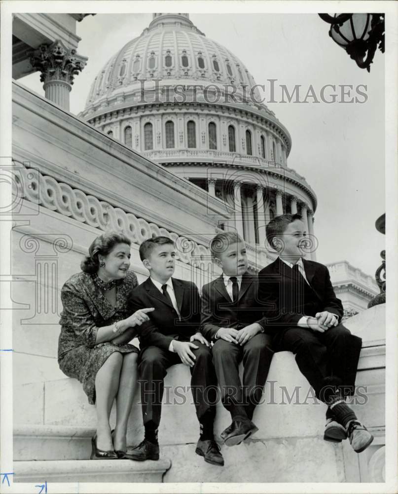 1964 Press Photo Mrs. Joe Pool and sons tour Washington. - hpa78131- Historic Images