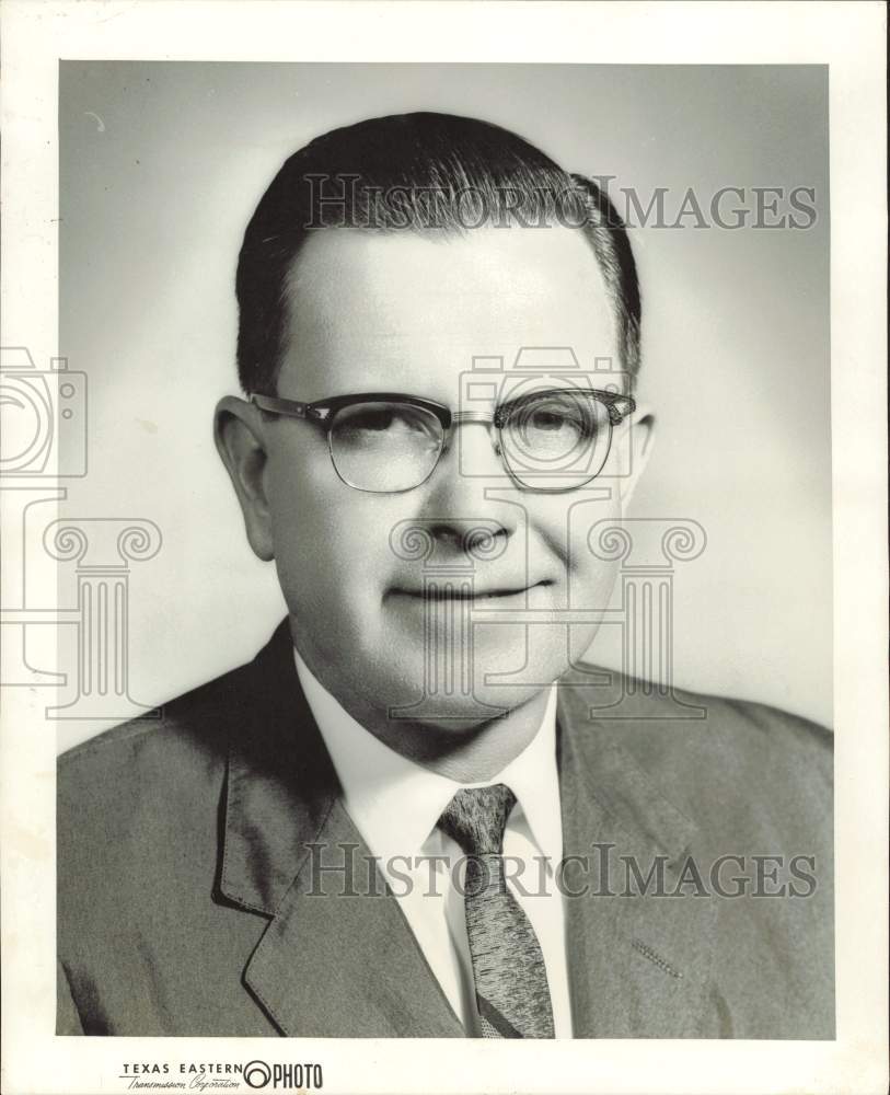 1960 Press Photo Ernest Robinson, Jr., Texas Eastern Transmission vice president- Historic Images