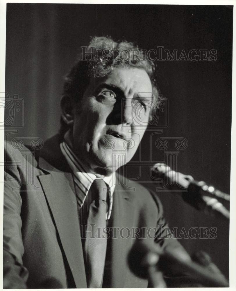 1971 Press Photo Senator Edmund Muskie stands at podium in Houston. - hpa80135- Historic Images