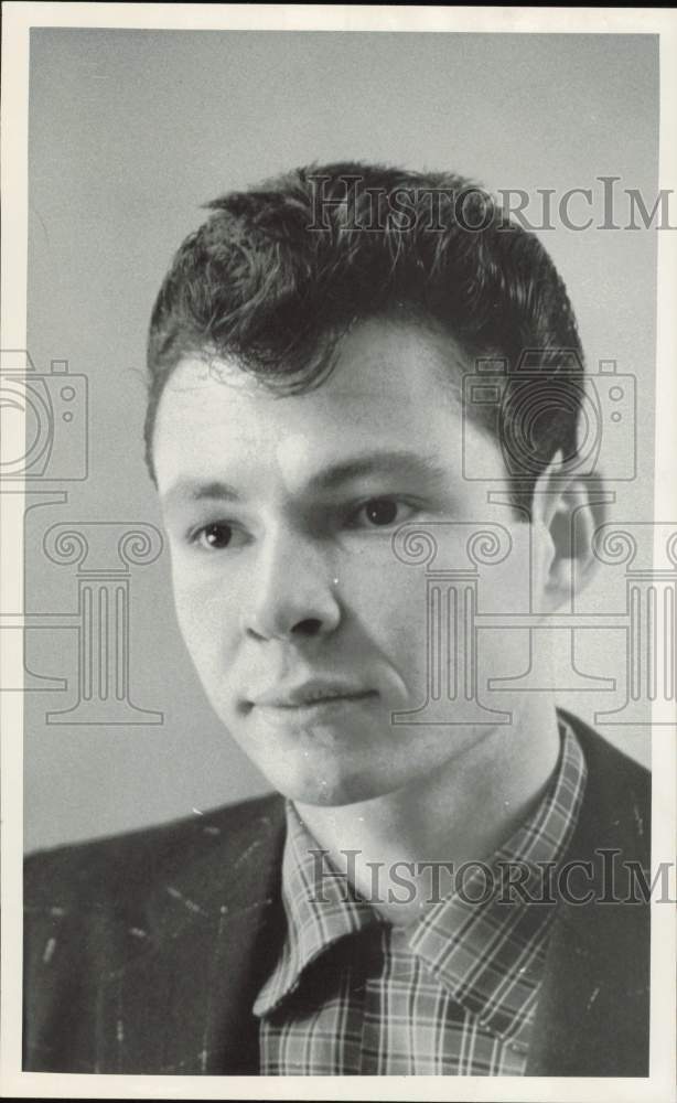 1956 Press Photo Robert Nichols, Percy Henry trial witness - hpa80268- Historic Images