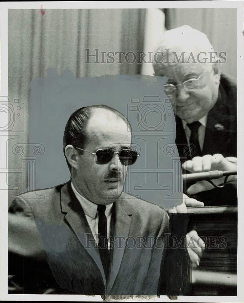 1962 Press Photo Richard Putney, witness in Probate Court scandal on stand.- Historic Images