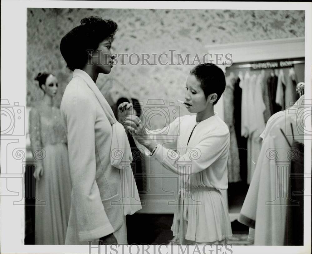 1975 Press Photo Noriko, fashion designer who sports a crew cut. - hpa82979- Historic Images