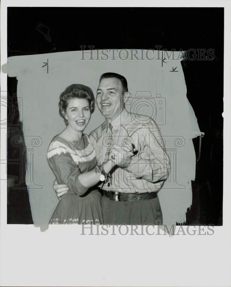 1960 Press Photo Mr. and Mrs. Searcy Bracewell dancing. - hpa83822- Historic Images