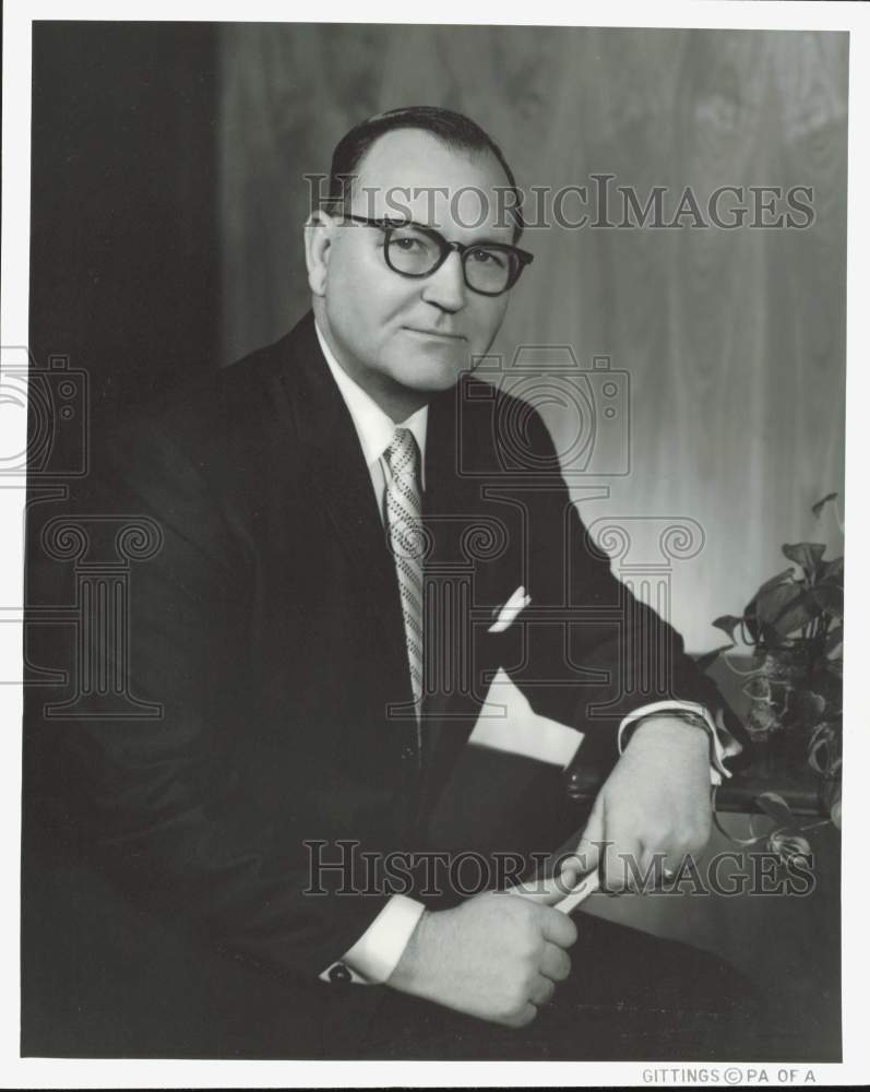 1957 Press Photo J.B. Saunders, President of Triangle Refineries - hpa86414- Historic Images