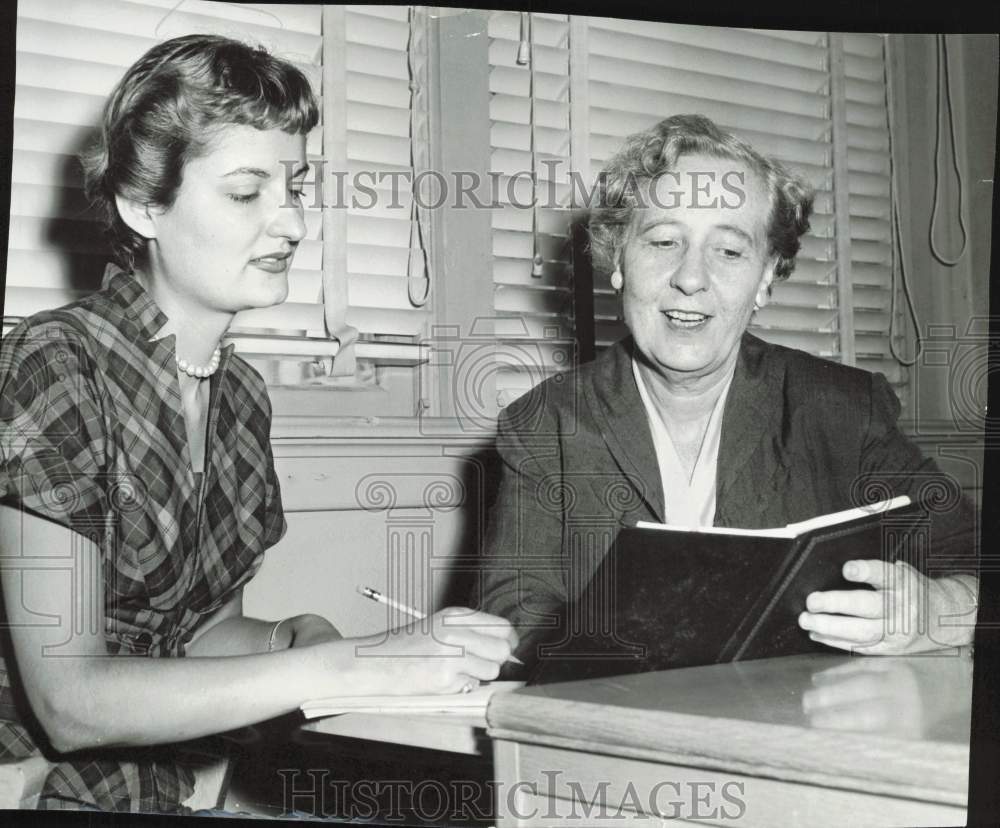 1954 Press Photo Helen Mason &amp; Friend, Reading &amp; Writing - hpa87636- Historic Images