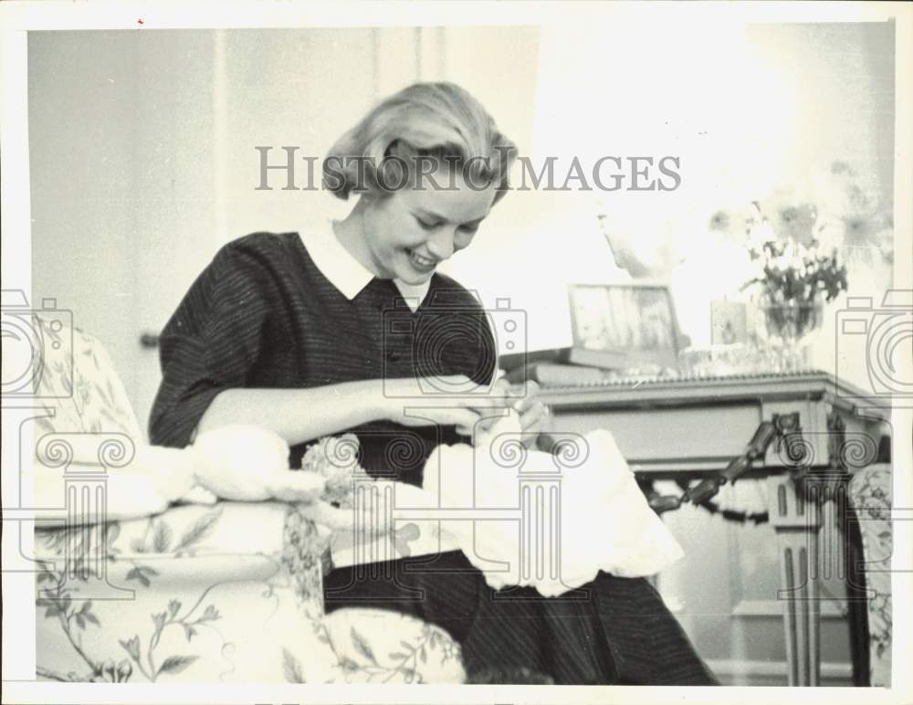 1956 Press Photo Princess Grace of Monaco, Grace Kelly, Preparing for Baby- Historic Images