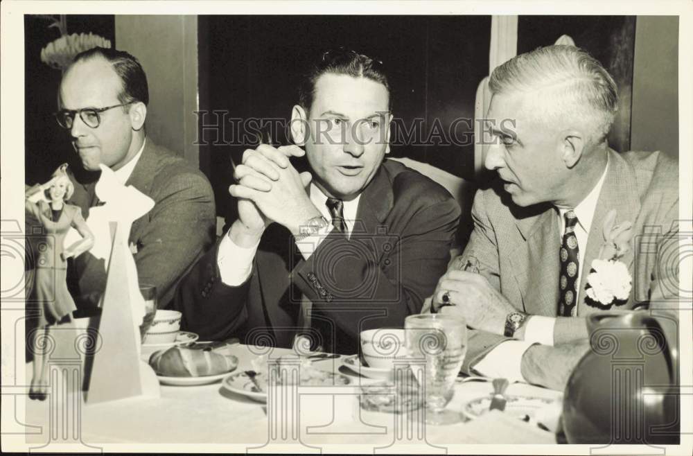 1948 Press Photo Carleton Putnam, D.W. Rentzel, Mayor William E. Kemp- Historic Images