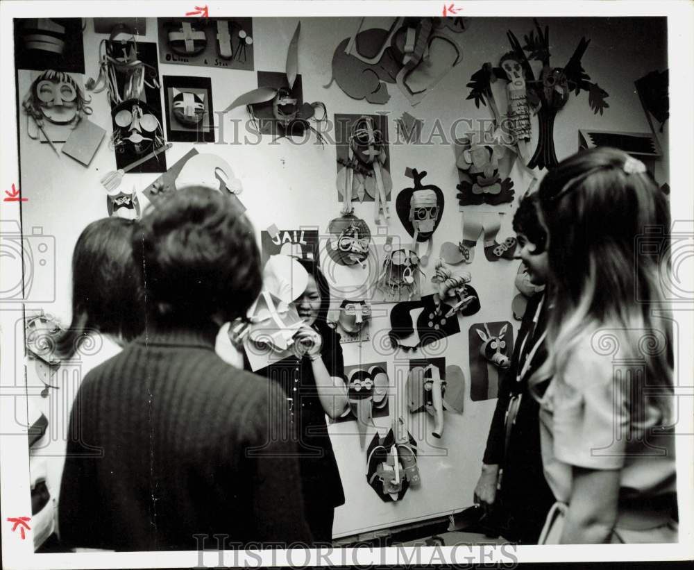 1971 Press Photo Art Class at University of Houston - hpa88196- Historic Images