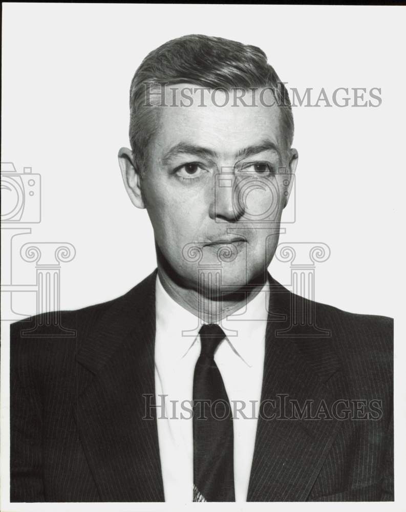 1963 Press Photo John E. Reed, Employee with Shell Development Company- Historic Images