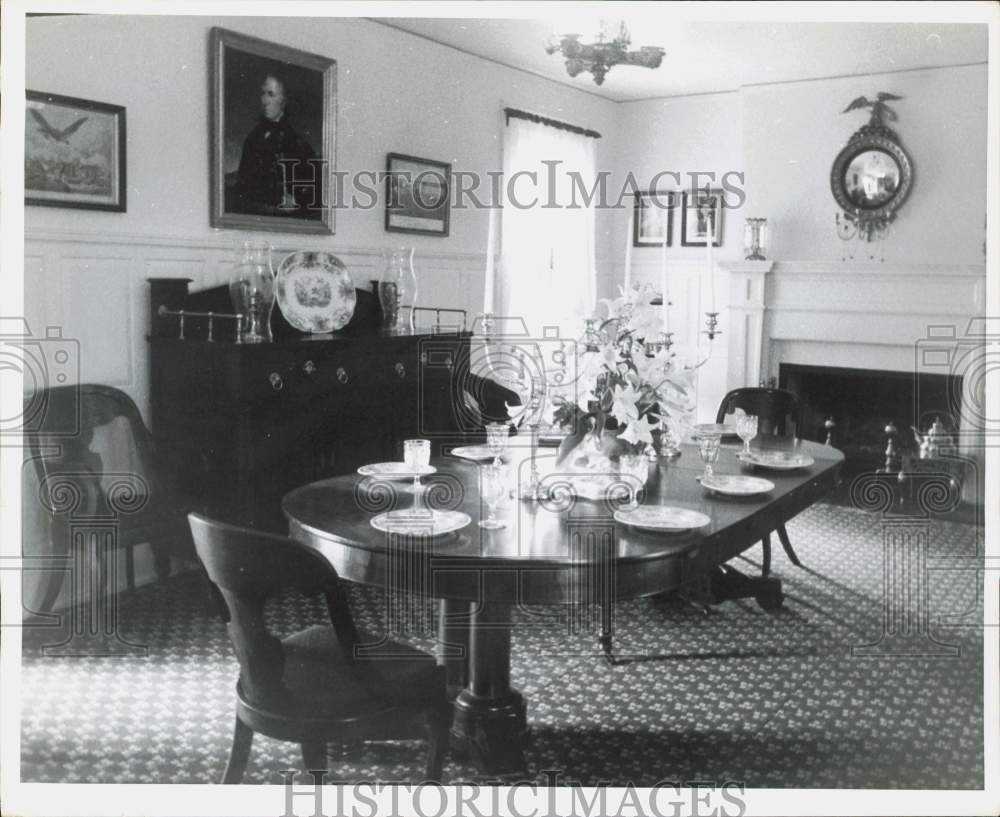 1961 Press Photo Dining Room at Varner-Hogg Plantation House - hpa90136- Historic Images